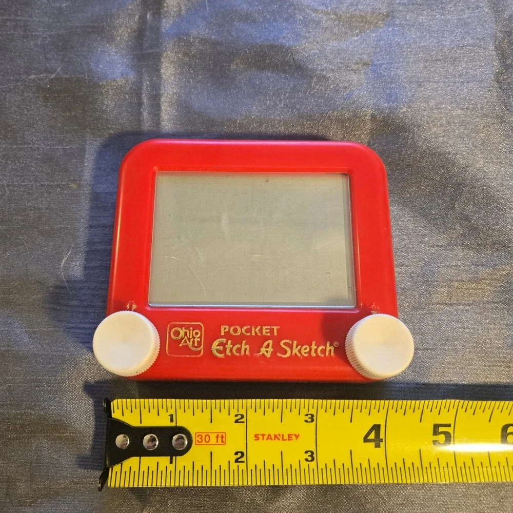 Ohio Art Pocket‎ Etch A Sketch Red Drawing Toy Kids Classic Retro Nostalgic Fun